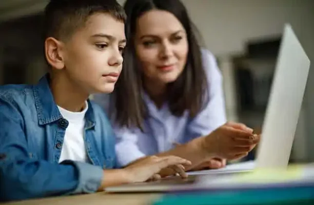 11 Ways Parents can Ensure Their Kids’ Success in Online Courses